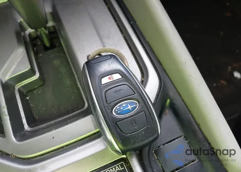 2020 Subaru Forester Premium из США, поврежденный, VIN JF2SKAJC6LH535679